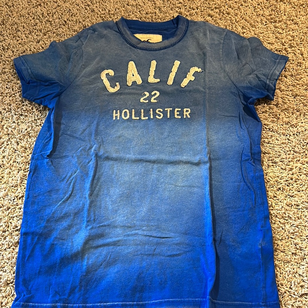 ❤️ Hollister T-Shirt